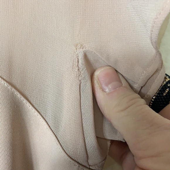 Philosophy de Alberta Ferretti Blush Short Sleeve Sheer Neckline Dress… - Picture 10 of 16